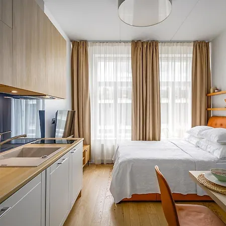 Stylish Near Old Town Daire *